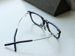 -目艮眼镜SHOWROOM(品牌集合店)
