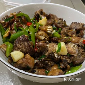 整个菜的成本才四十多，那个鱼佐料感觉很适合煮冒菜