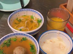 -潮界(LU·ONE凯德晶萃广场店)