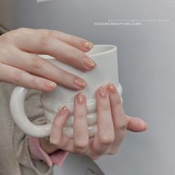 -DAZZLING BEAUTY美甲•美睫专门店