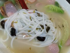 -南苑风味过桥米线(革新路店)