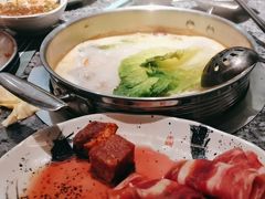 -阪尚皇·原切牛排·烤肉火锅自助(北京路店)