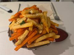 -春树下·树屋花房西餐厅(罍街AS1980店)