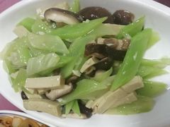 素三样-乐乐餐厅(湘子庙街店)