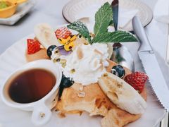 草莓松饼-304/BRUNCHRESTAURANT
