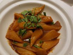 -白玉兰酒店(上海田子坊马当路地铁站店)