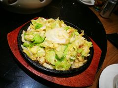 铁板手撕包菜-上关雪東北菜(中房金谊店)