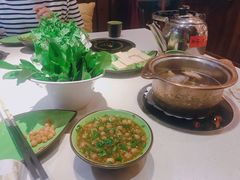 -一叶一世界·素食餐厅(锦华万达店)