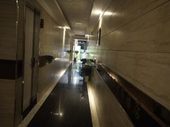 -肯定精品酒店(南京龙江地铁站省妇幼保健院南门店)