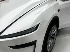 -TESLA 特斯拉(广州天环广场体验店)