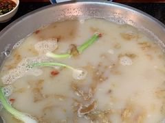 -老来福·非遗酸汤兔(凯旋路店)