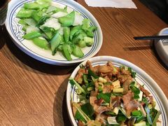 -云海肴·汽锅鸡·云南菜(天山百盛优客店)