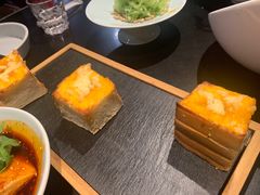 面包不再诱惑-老头儿油爆虾·1987杭州烟火味(湖滨银泰in77D区店)
