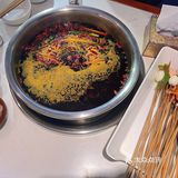 几年前去重庆旅游，朋友介绍这家老字号店。锅底很便宜