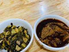 带肉丝的小菜-518牛肉拉面馆(包河花园店)