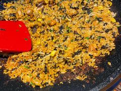 铁板炒饭-红辣椒八爪鱼特色韩国料理
