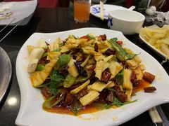 -瑞杰烧烤店·24小时营业(山东路店)