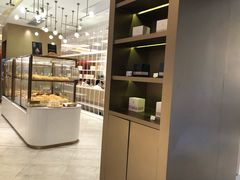 面包甜点陈列柜-奈雪的茶(华侨城创意园店)