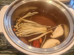 -大渔小鲜火锅店