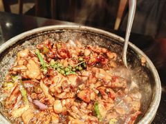 酱爆跳跳蛙-老头儿油爆虾·知味杭州(爱琴海购物中心)