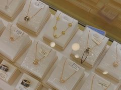 -海星奢选二手奢侈品手表包包鉴定回收寄卖(墨玉南路店)