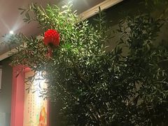 -八府香鸭·啫啫煲(华山路店)