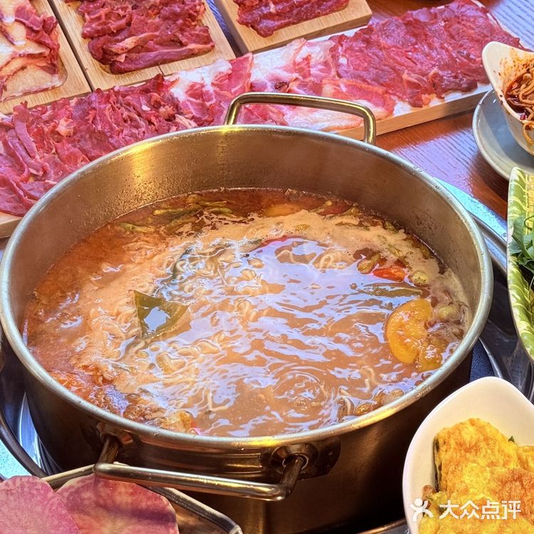 这顿火锅吃出了丽江旅行的高光时刻！