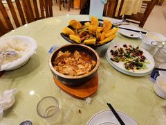 -鹤乡东北菜(崮山路店)