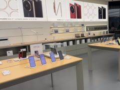 -华为授权体验店(中山公园来福士)