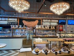 面包甜点陈列柜-牛角村(大族广场店)