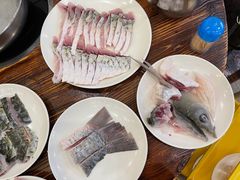 -正能量脆肉鲩火锅