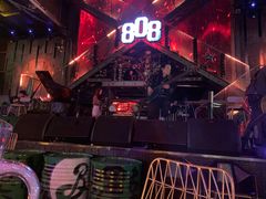 -808 LiveHouse