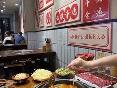 -黔有有贵州酸汤夺夺粉火锅(五味十字店)