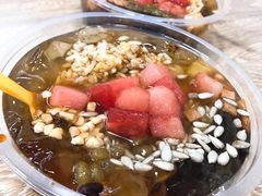 -八一路好吃街(雨田商务大厦店)