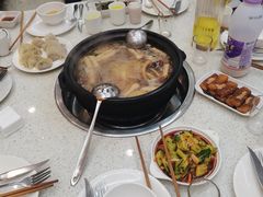 -蜀皇·菌汤鲜黄牛肉汤锅(宽窄巷子店)