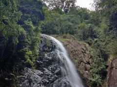 -南昆山川龙瀑布