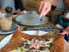 鸡蛋蘑菇熏肉荞麦可丽饼-RAC BAR(安福路店)