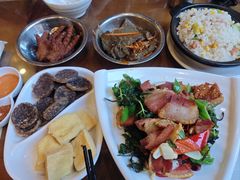 -88号小吃店·经典云南菜·地道纳西美食