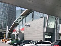 -上海西上海奥杰奥迪汽车销售有限公司(真如店)