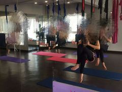 -舞佳舞空中瑜伽馆