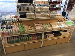 -名创优品(天河区正佳广场二店)