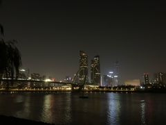 -南京眼步行桥