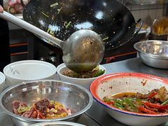 -方铲铲·成都板凳面(滨江银泰店)