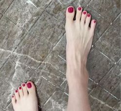 -悦指间美甲美睫