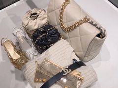 -CHANEL(恒隆广场店)