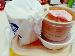 -海盗虾饭·剥好的小龙虾饭(SOHO尚都店)