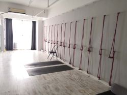 -OM瑜伽教练培训学院