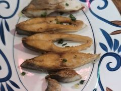 香煎金鲳鱼-陈鹏鹏潮汕菜(宝安机场T3航站楼店)