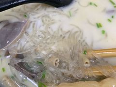 -津津老鸭粉丝馆(正东路店)