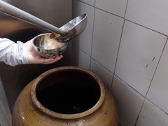 -正宗杨记普洱酸醋米线(总店)